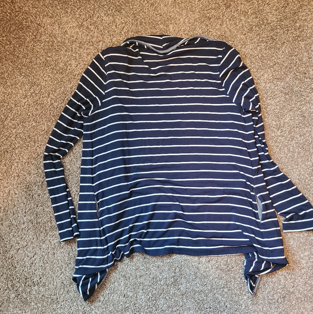 Cardigan - Picture 4 of 4